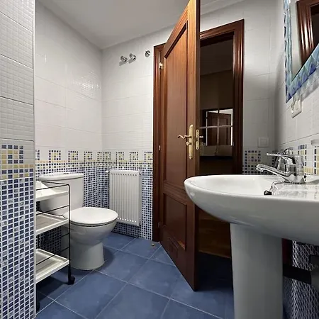 Apartment Apartamento Espacioso Salinas (Castrillon)